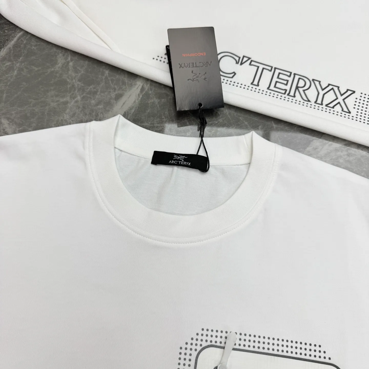 ⚜️ Arc’teryx New Arrival ， T + ， ，Breathable ， OK！T + . ， ，Black Versatile， ！ 、 ， ， 😎 ：White.Black.Sizes：M-3XL（175/140 L）